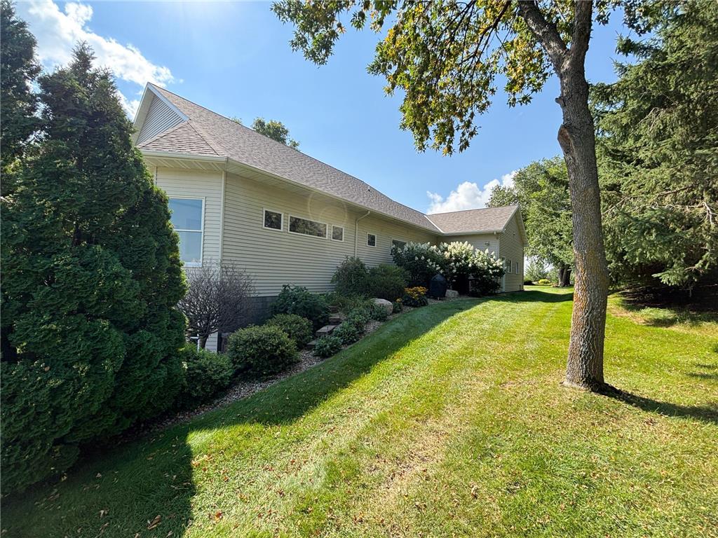 521 E Summit Street Battle Lake MN 56515 - West Battle 7038626 image63