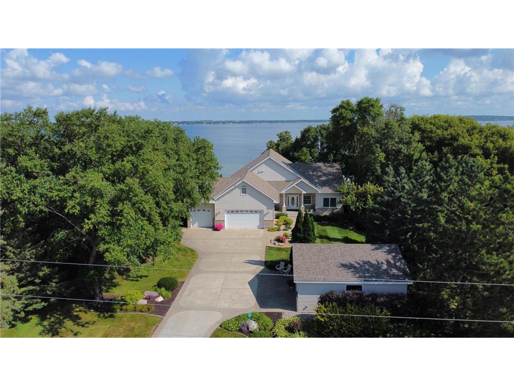 521 E Summit Street Battle Lake MN 56515 - West Battle 7038626 image69