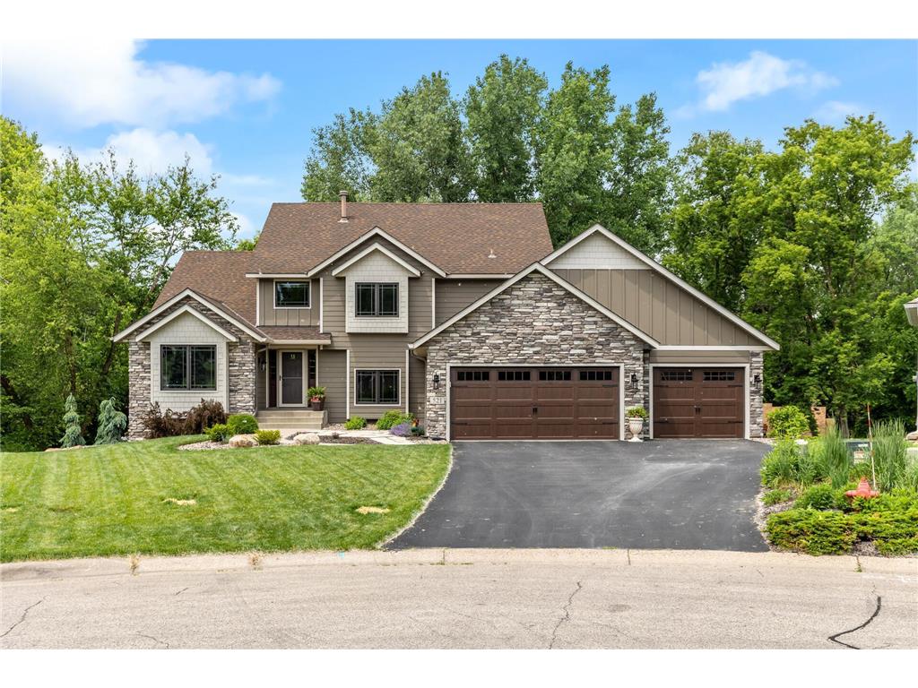 521 Eastwood Court Eagan MN 55123 6738691 image1