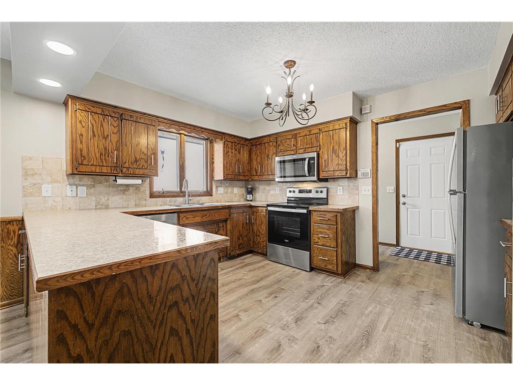 521 Mcdevitt Street Shakopee MN 55379 7013443 image17
