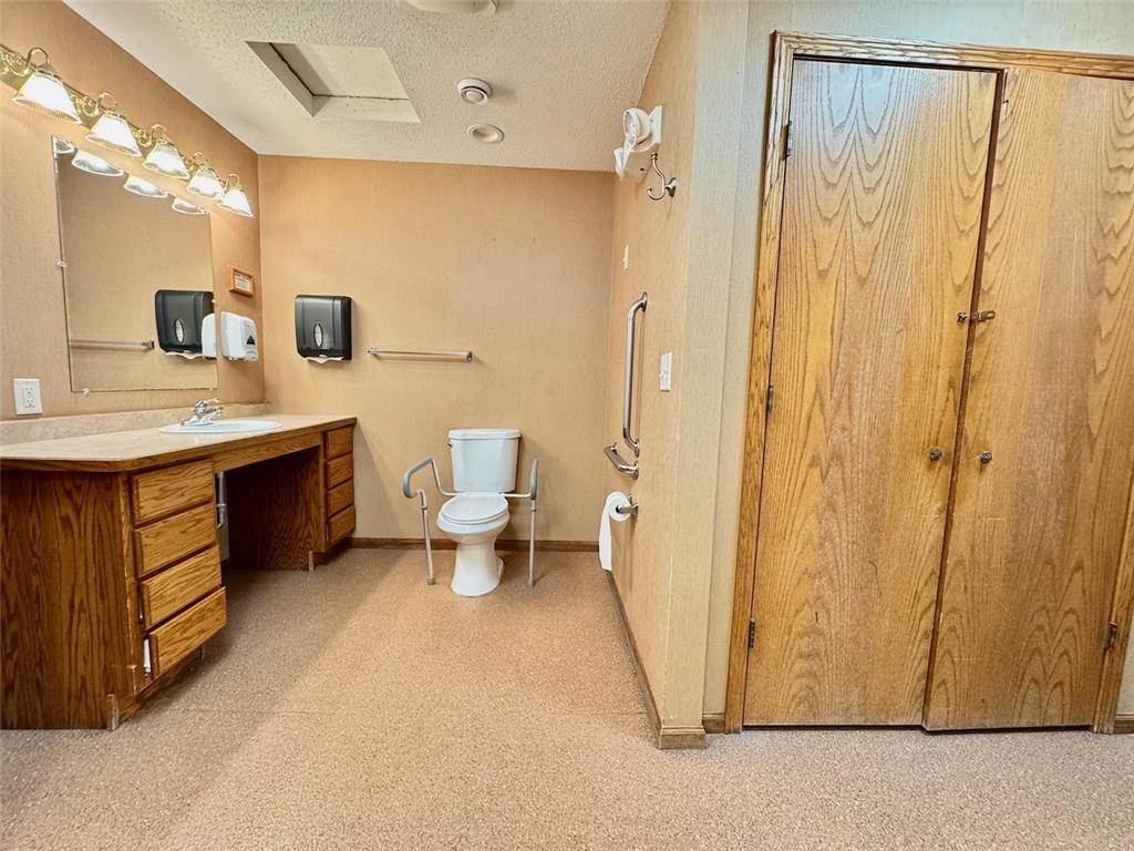 521 Oak Street Breckenridge MN 56520 - Red River of the North 6822155 image59