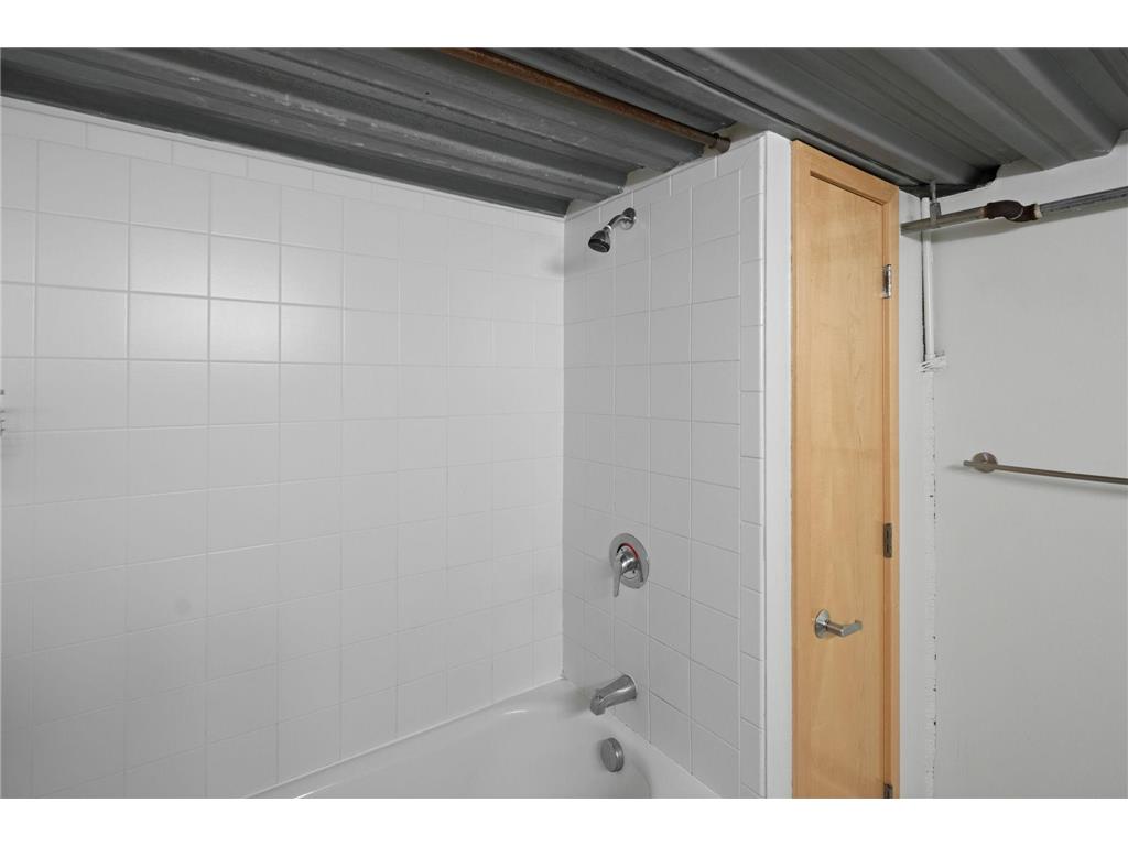 521 S 7th Street #116 Minneapolis MN 55415 6812113 image11