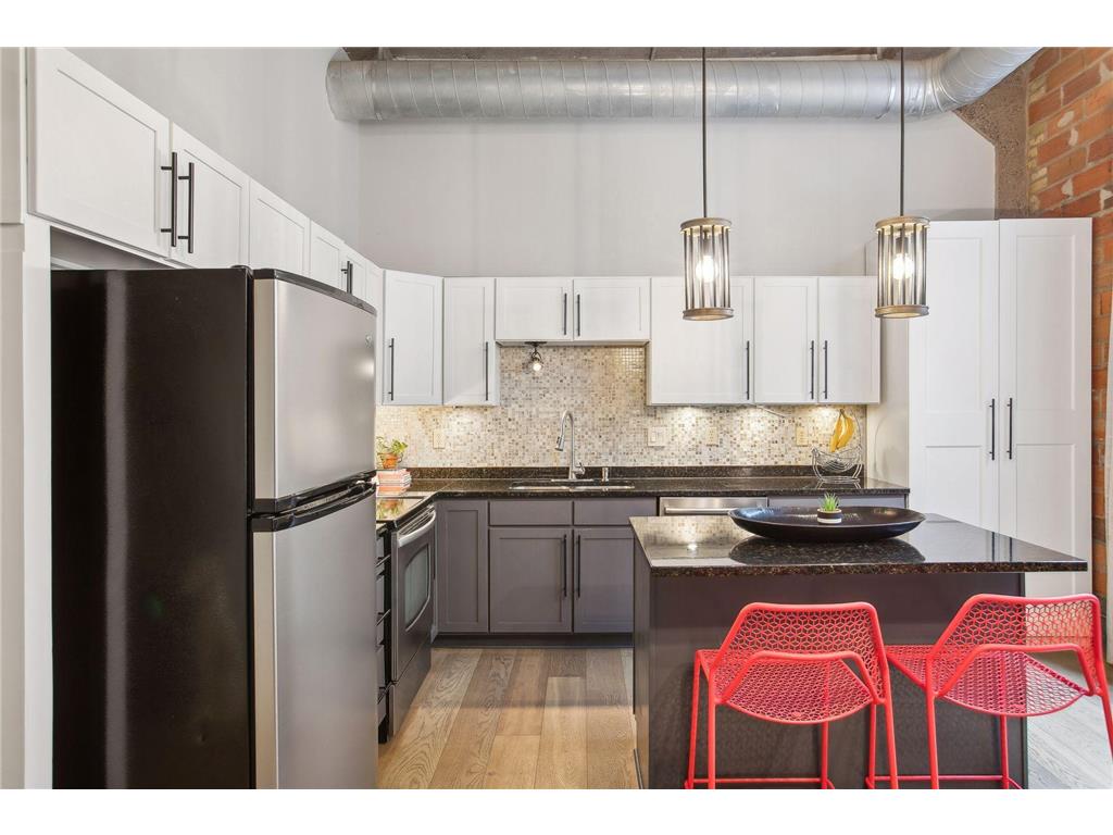 521 S 7th Street #203 Minneapolis MN 55415 7049159 image17