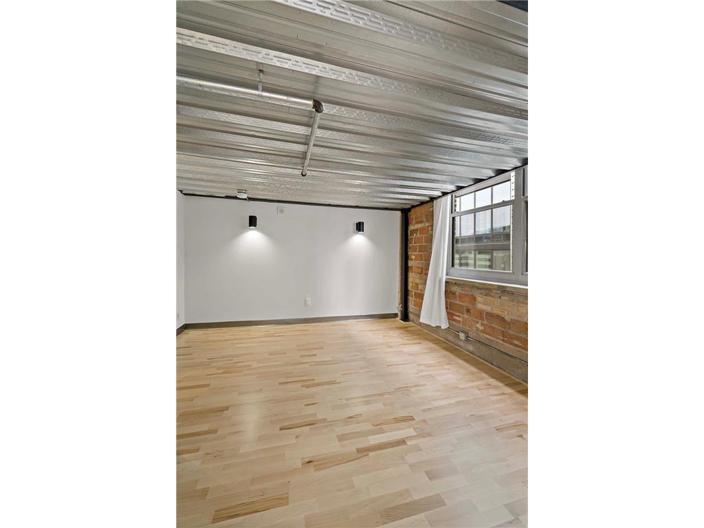 521 S 7th Street #623 Minneapolis MN 55415 7049250 image10