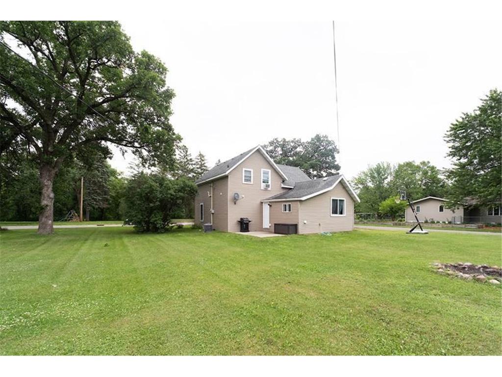 521 S Driftwood Street Royalton MN 56373 7100061 image2