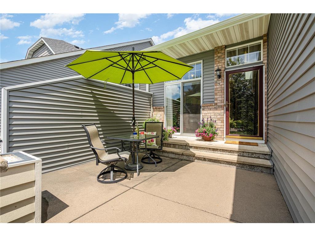 521 Spruce Drive Hudson WI 54016 6740806 image1