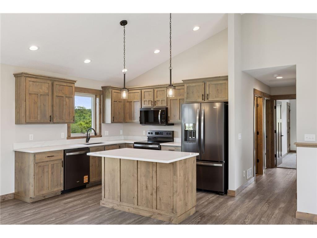 521 Summit Circle Baldwin WI 54002 7047036 image2