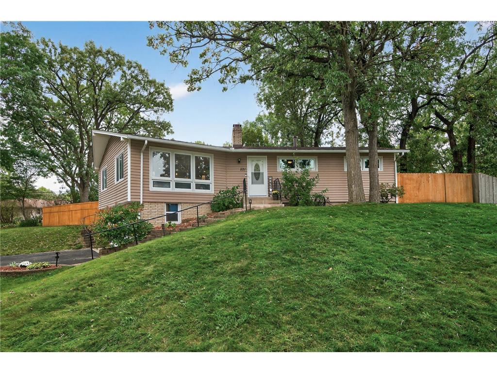 521 Timberland Drive Burnsville MN 55337 6798324 image1