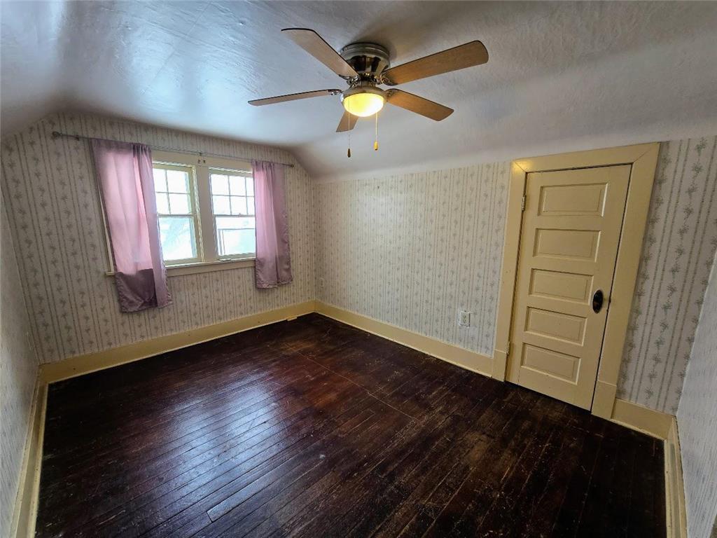 521 Washington Avenue Holland MN 56139 7002022 image33