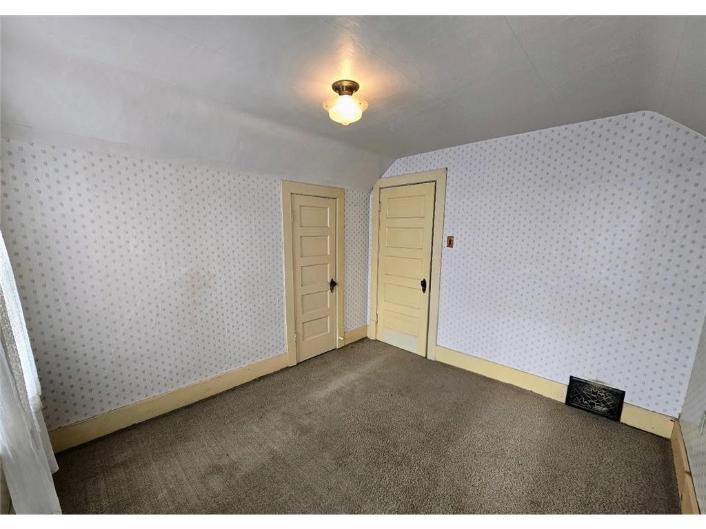 521 Washington Avenue Holland MN 56139 7002022 image36