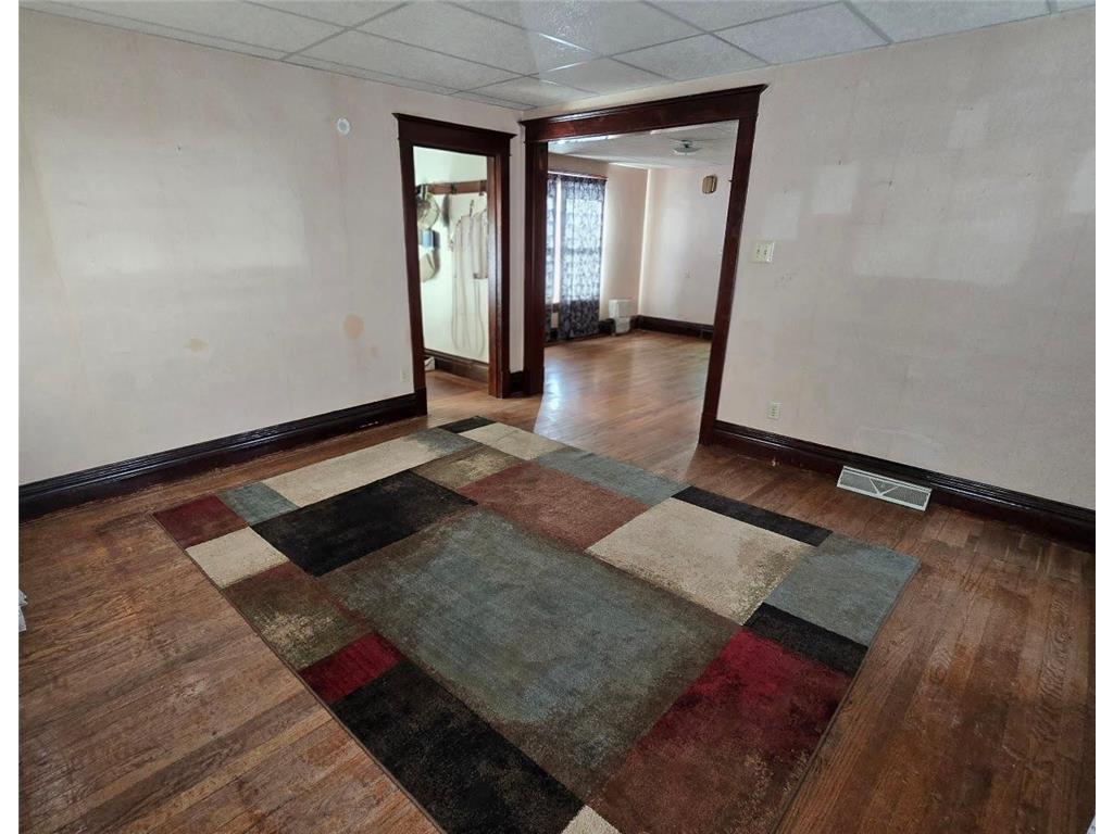 521 Washington Avenue Holland MN 56139 7002022 image9