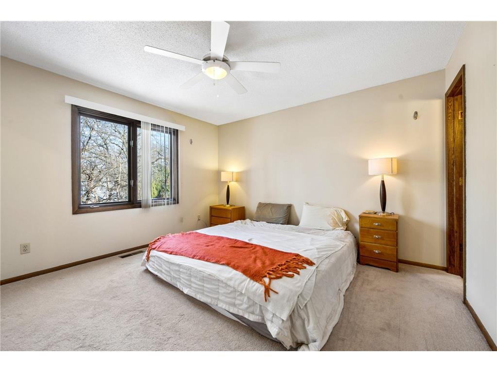 5210 Shady Lane Shorewood MN 55331 7028637 image38