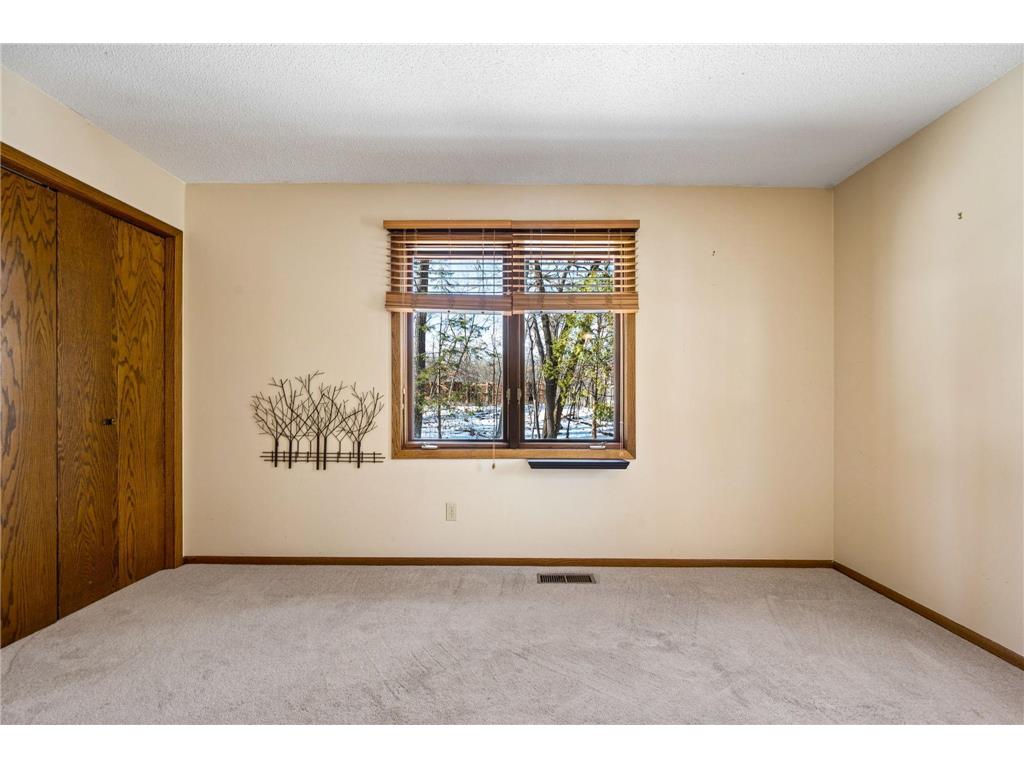 5210 Shady Lane Shorewood MN 55331 7028637 image40