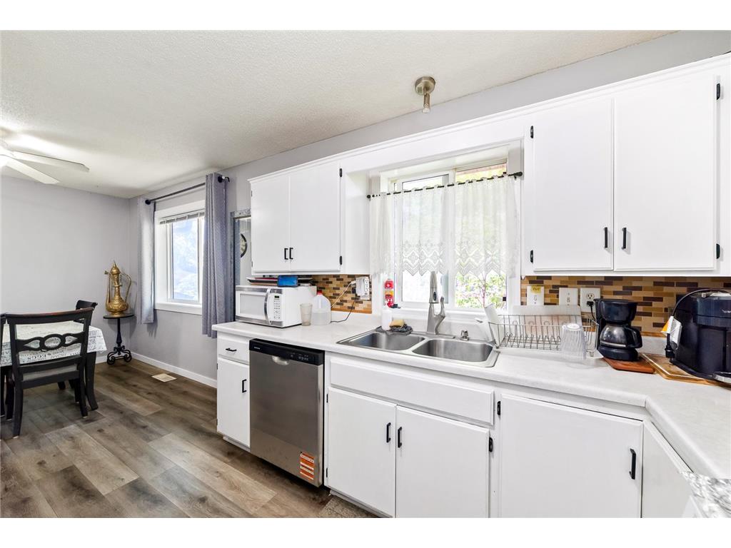 5211 6th Street NE Columbia Heights MN 55421 7074614 image20