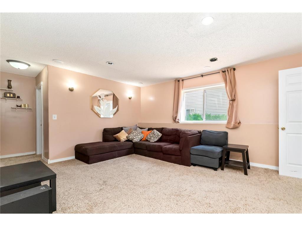 5211 6th Street NE Columbia Heights MN 55421 7074614 image44