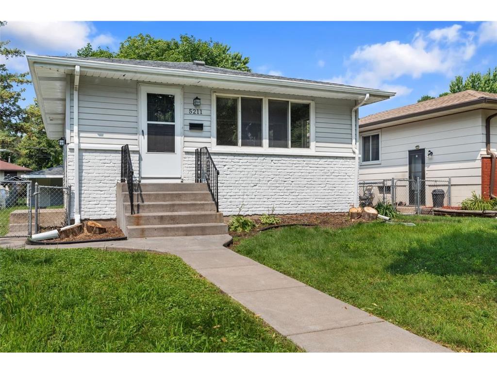 5211 Newton Avenue N Minneapolis MN 55430 6573854 image1