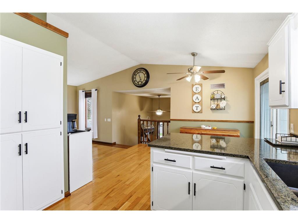 5212 144th Street W Apple Valley MN 55124 7058582 image11