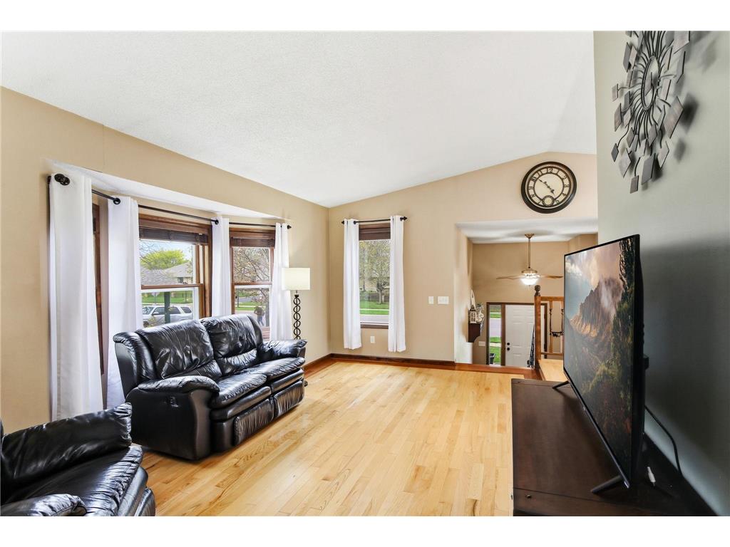 5212 144th Street W Apple Valley MN 55124 7058582 image7