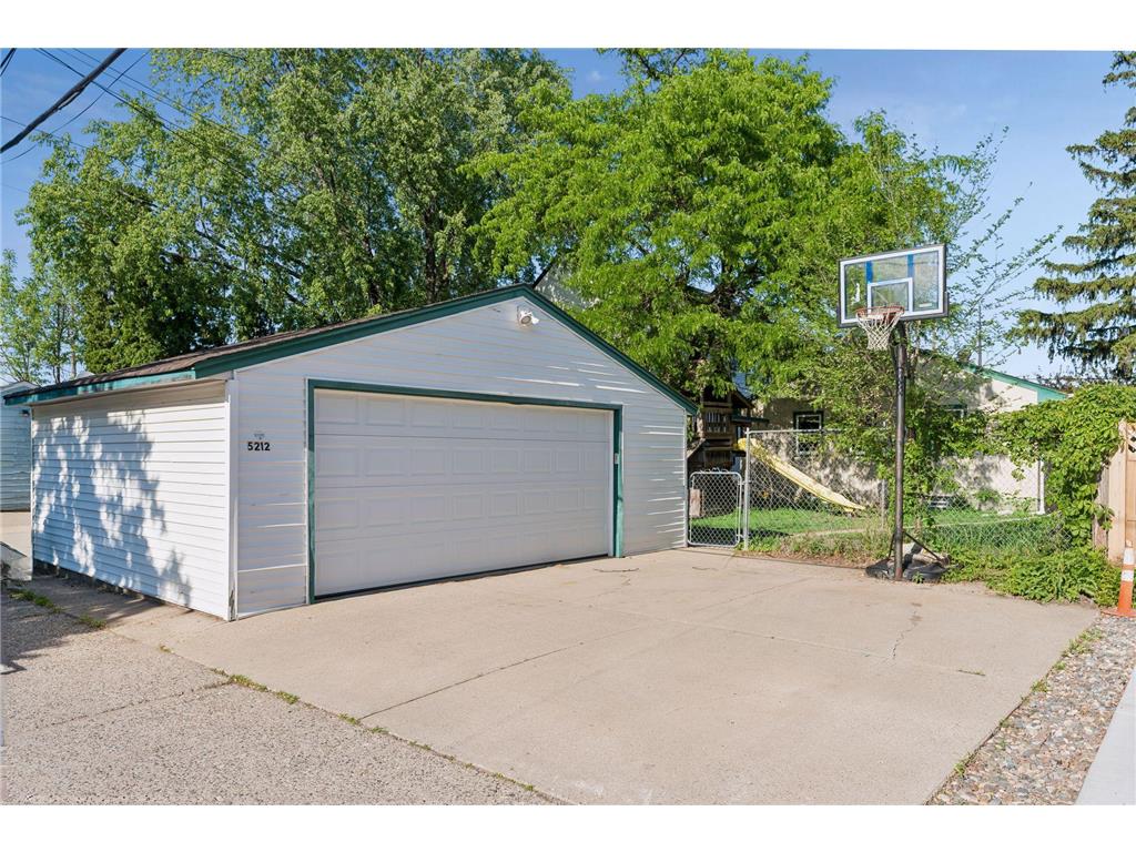 5212 47th Avenue S Minneapolis MN 55417 7079721 image40