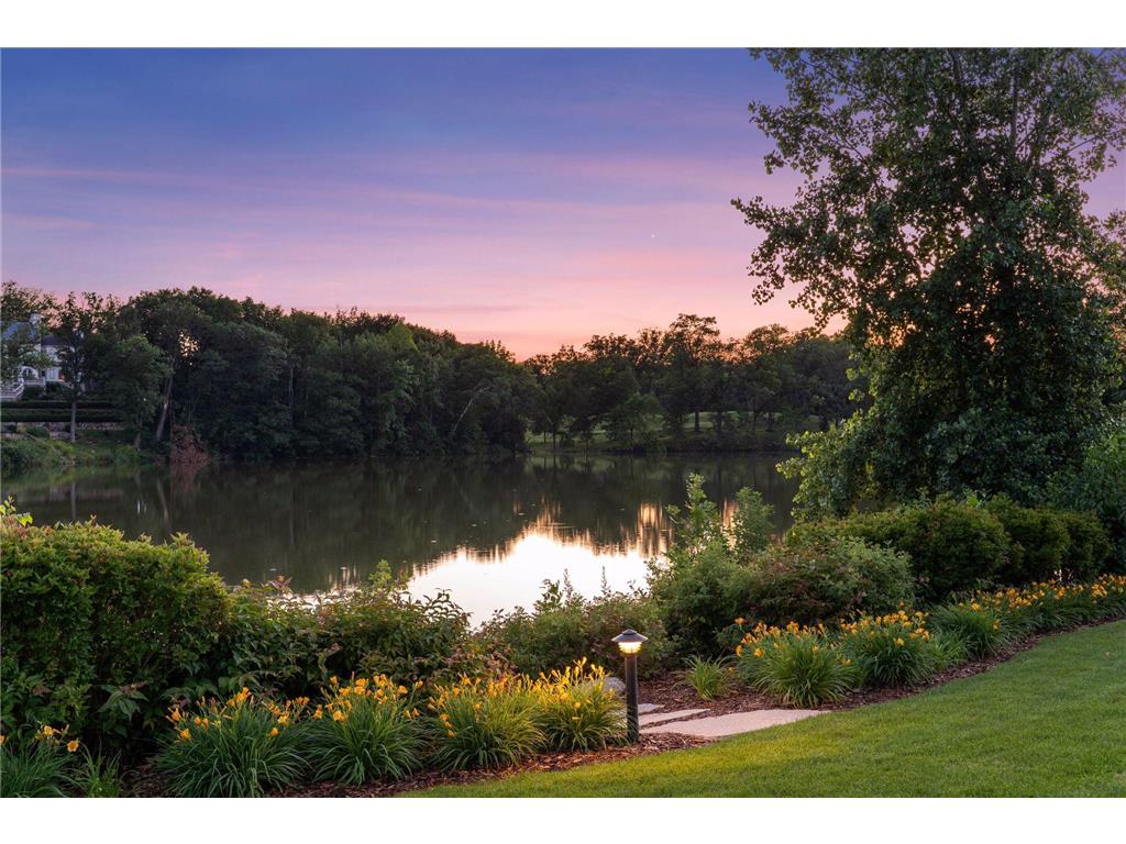 5212 Dundee Road Edina MN 55436 - Mirror Lake 6745186 image1