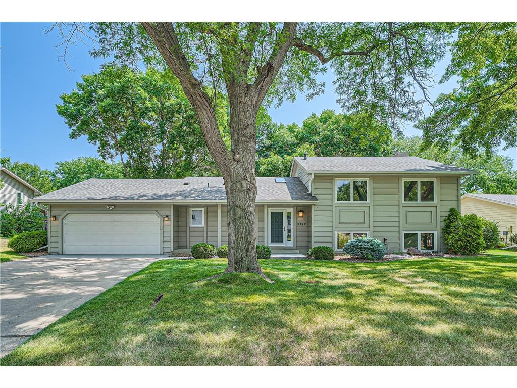 5212 Overlook Drive, Bloomington, MN, 55437 MLS 6401292 Edina Realty
