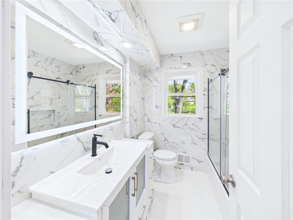 5212 W 70th Street Edina MN 55439 7067736 image14