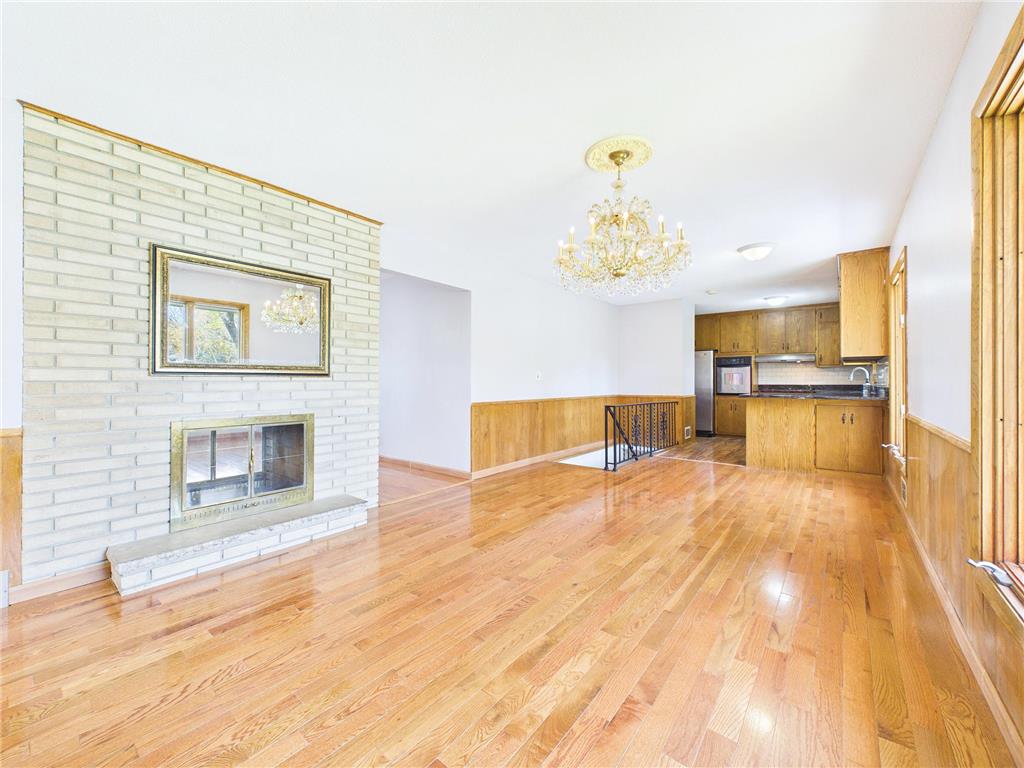5212 W 70th Street Edina MN 55439 7067736 image6