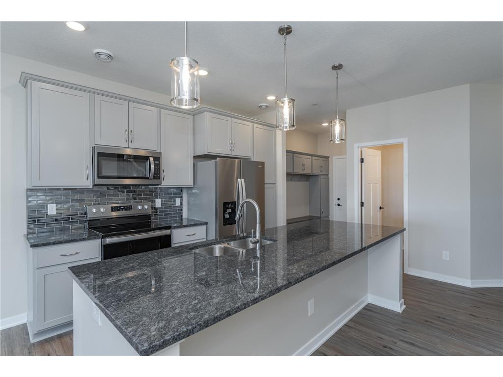 5213 Harvest Square Place NW Rochester MN 55901 6500476 image1