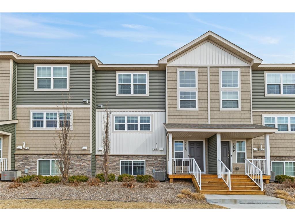 5213 Oak Grove Parkway N Brooklyn Park MN 55443 6688386 image1
