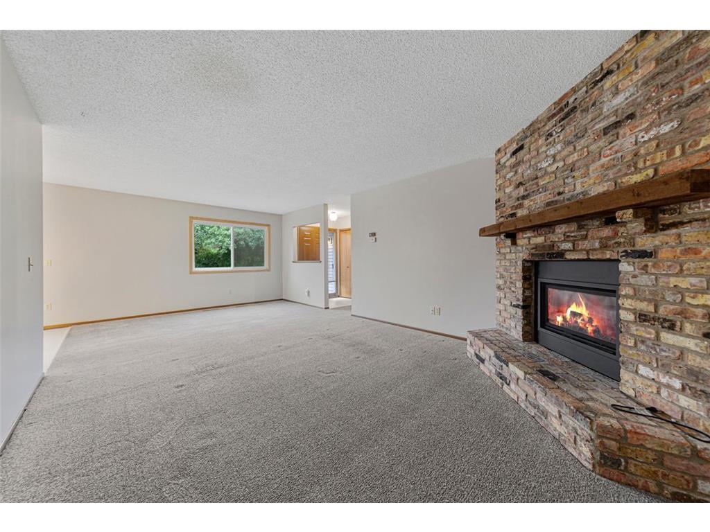 5214 148th Street W Apple Valley MN 55124 6734037 image1
