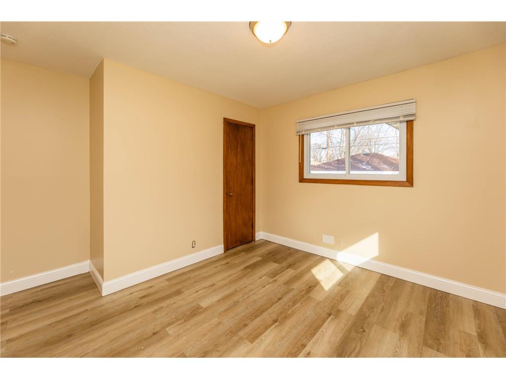 5214 Oliver Avenue N Minneapolis MN 55430 7028656 image13