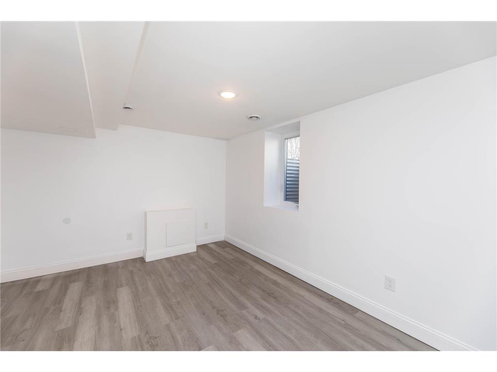 5214 Oliver Avenue N Minneapolis MN 55430 7028656 image24