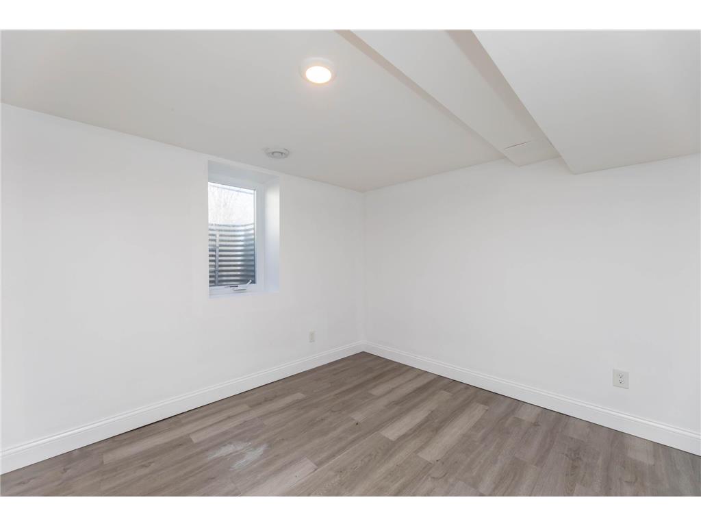 5214 Oliver Avenue N Minneapolis MN 55430 7028656 image28