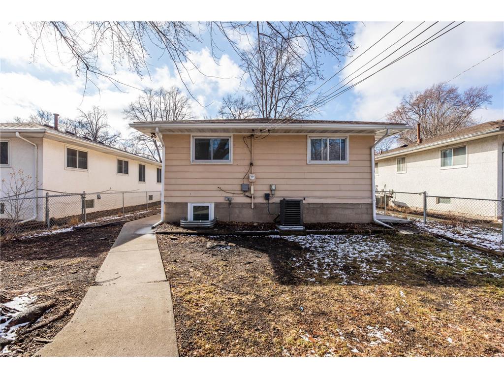5214 Oliver Avenue N Minneapolis MN 55430 7028656 image35
