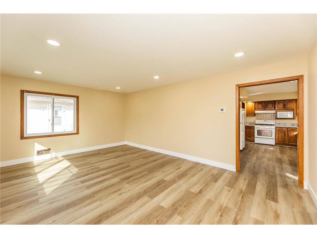 5214 Oliver Avenue N Minneapolis MN 55430 7028656 image9