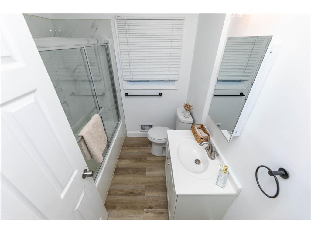 5214 Oliver Avenue N Minneapolis MN 55430 7093593 image15