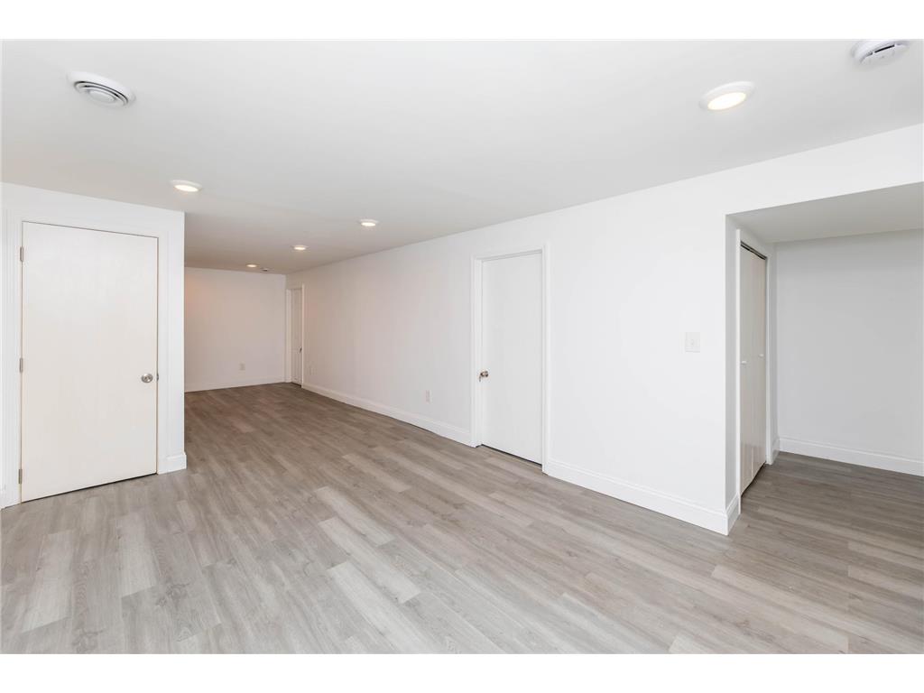 5214 Oliver Avenue N Minneapolis MN 55430 7093593 image19