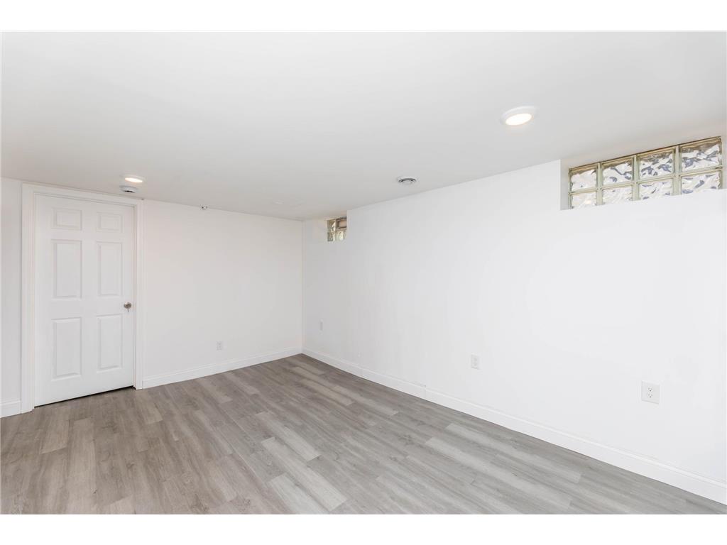 5214 Oliver Avenue N Minneapolis MN 55430 7093593 image20