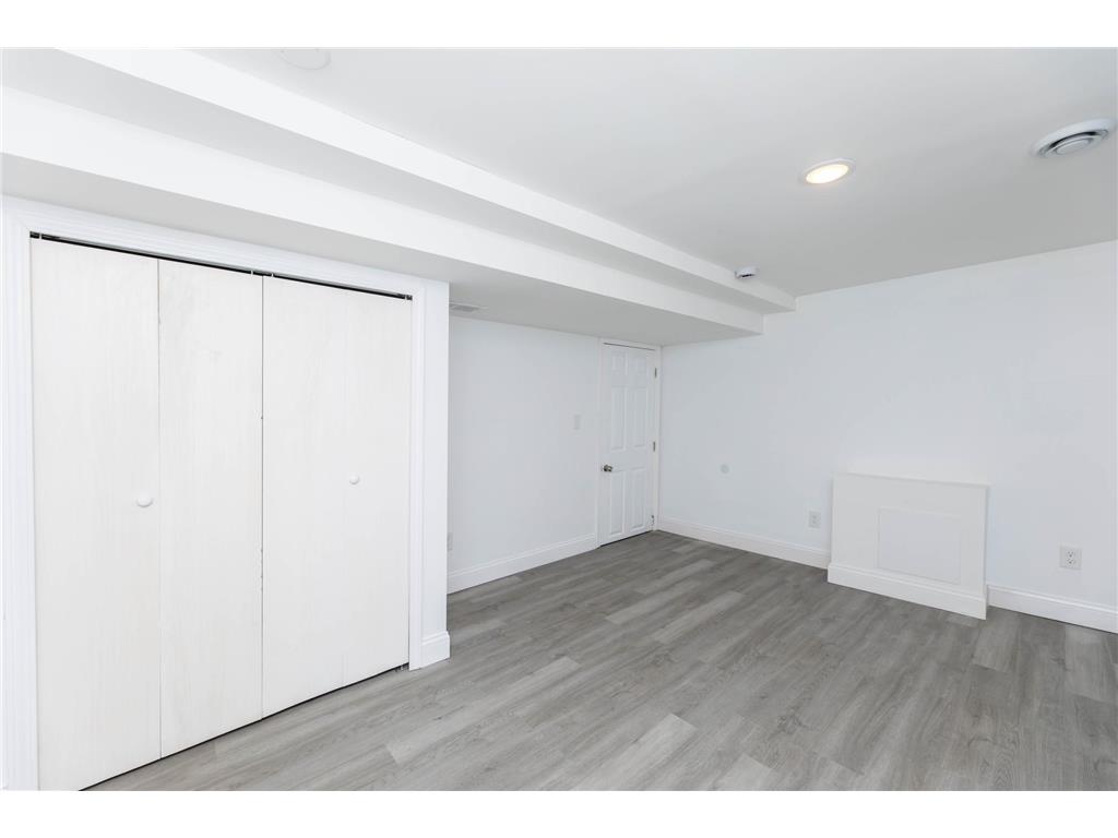 5214 Oliver Avenue N Minneapolis MN 55430 7093593 image23
