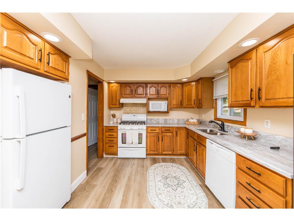 5214 Oliver Avenue N Minneapolis MN 55430 7093593 image3