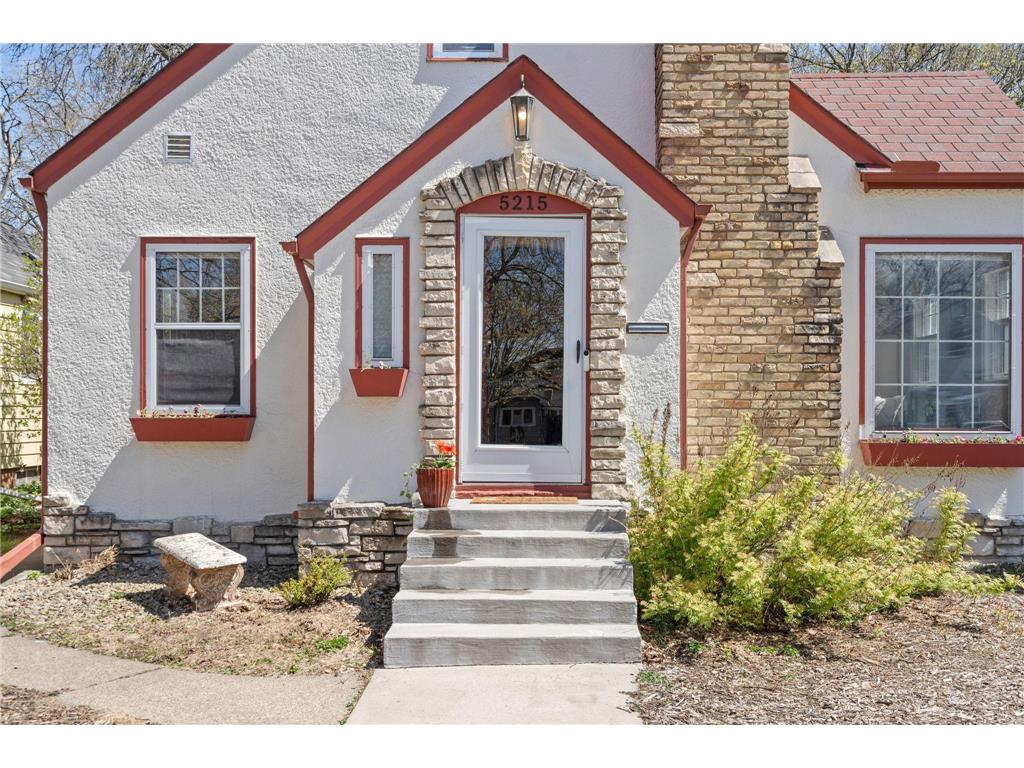 5215 12th Avenue S Minneapolis MN 55417 7054695 image2