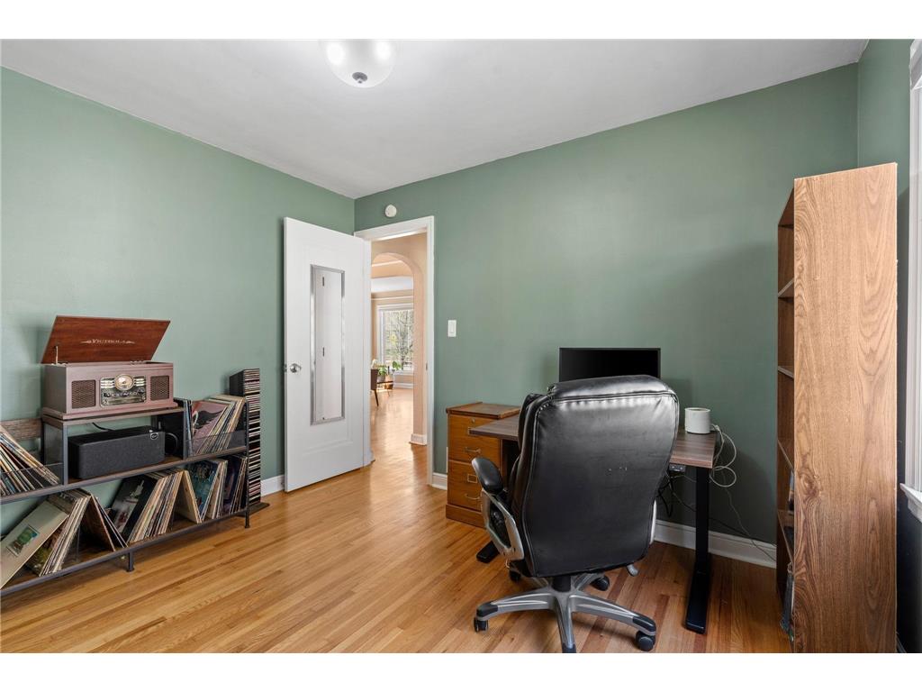 5215 12th Avenue S Minneapolis MN 55417 7054695 image38