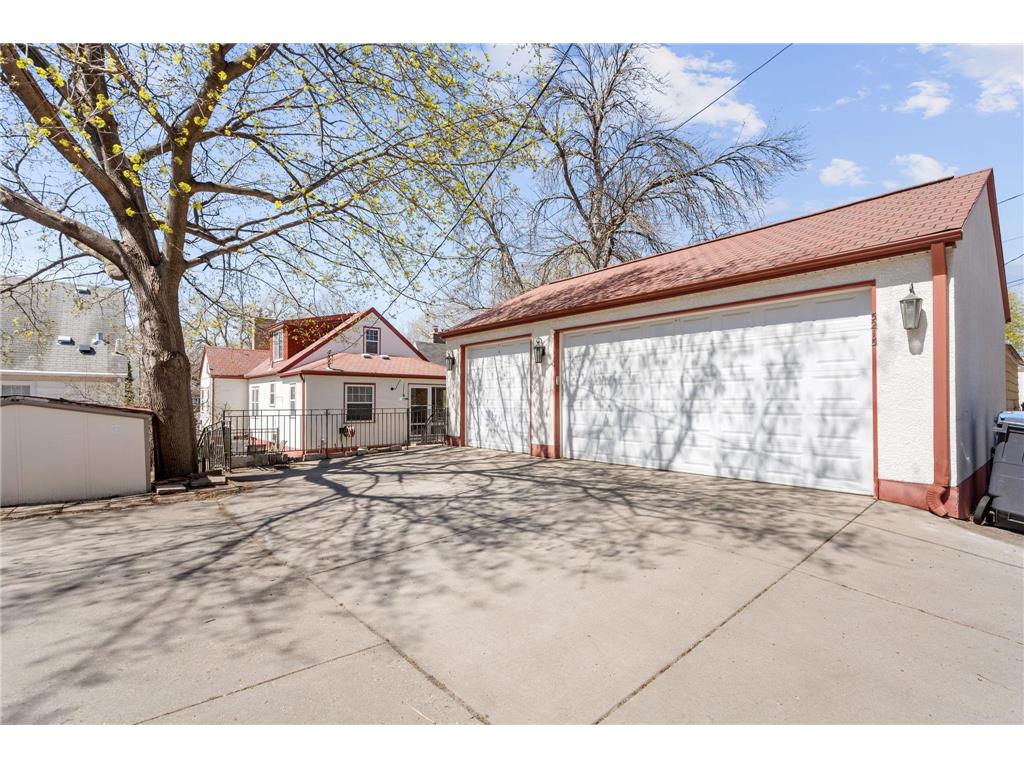 5215 12th Avenue S Minneapolis MN 55417 7054695 image8
