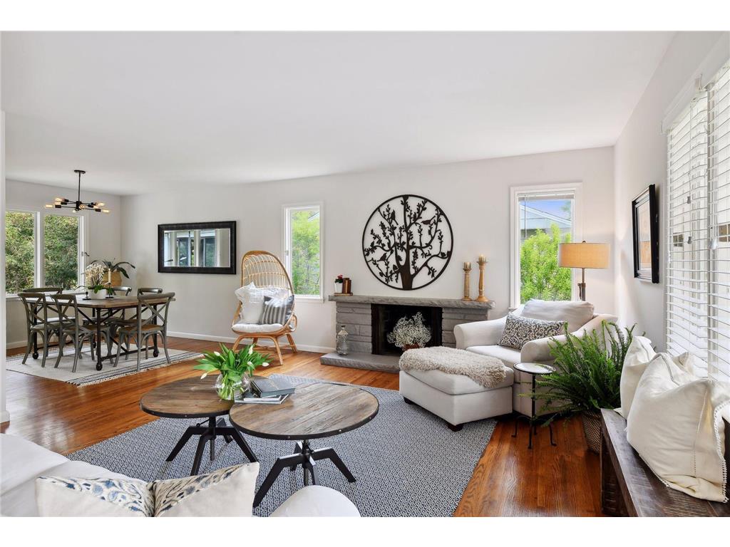 5216 Meadow Ridge Edina MN 55439 6363487 image1