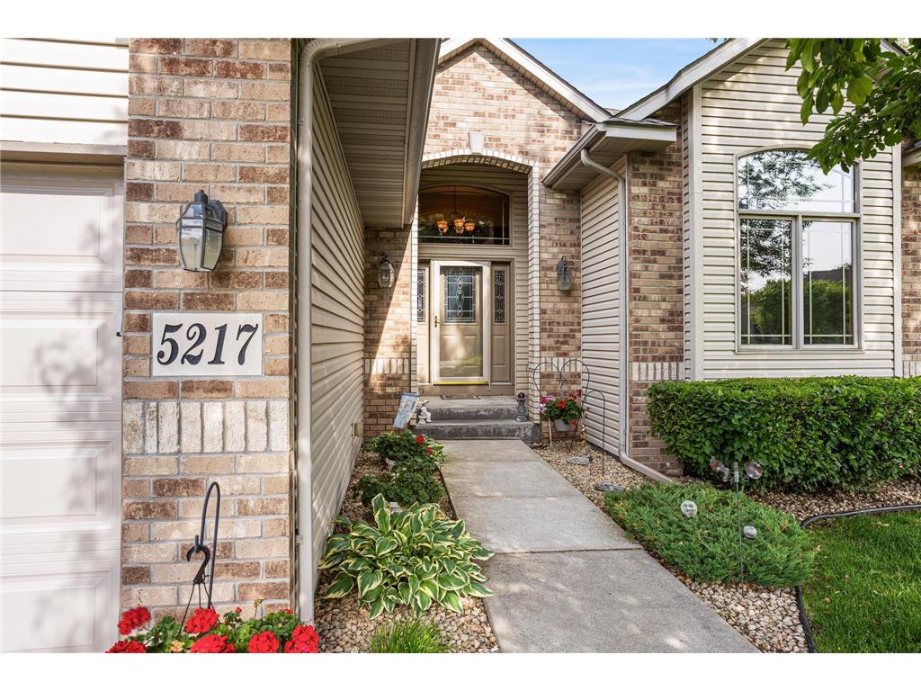 5217 107th Avenue N Brooklyn Park MN 55443 7098771 image3