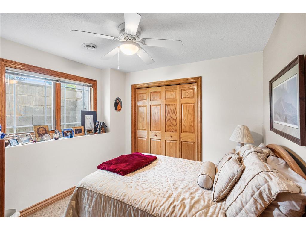 5217 107th Avenue N Brooklyn Park MN 55443 7098771 image35