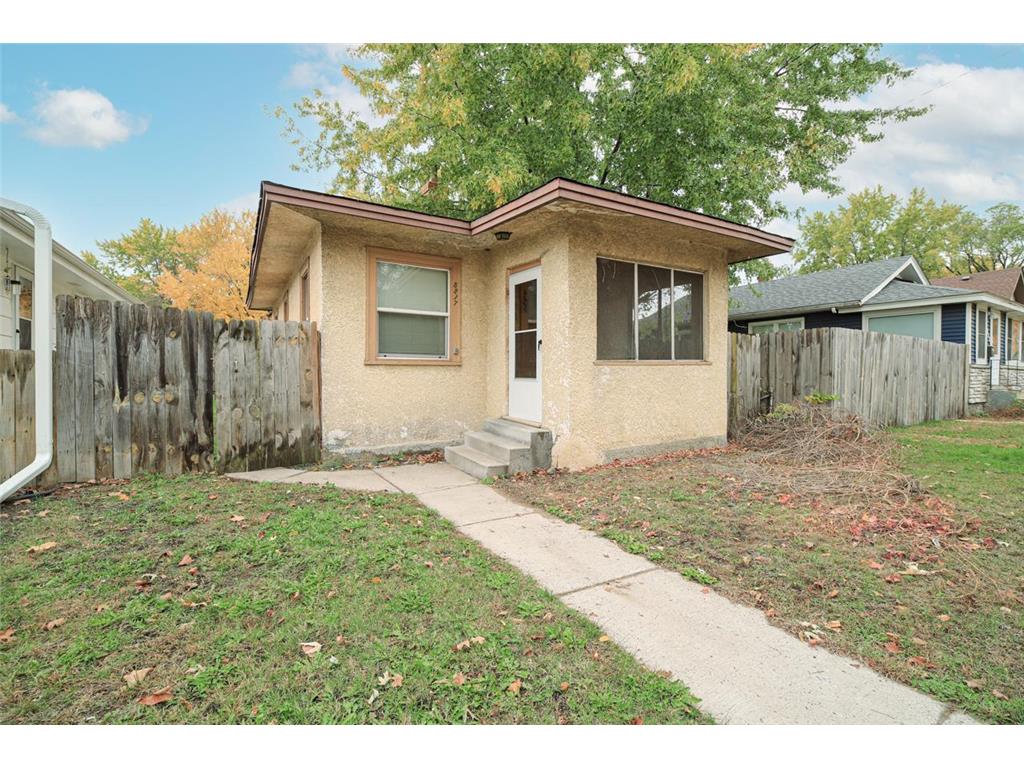 5217 Camden Avenue N Minneapolis MN 55430 6453378 image1