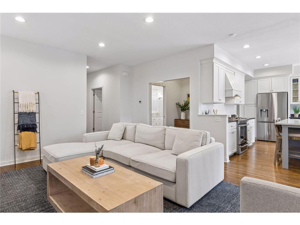 5217 Chowen Avenue S Minneapolis MN 55410 7059377 image12