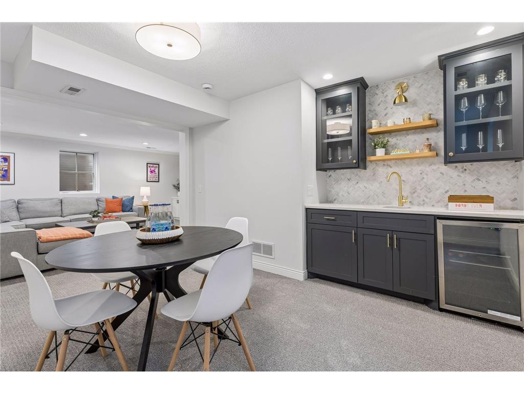 5217 Chowen Avenue S Minneapolis MN 55410 7059377 image39