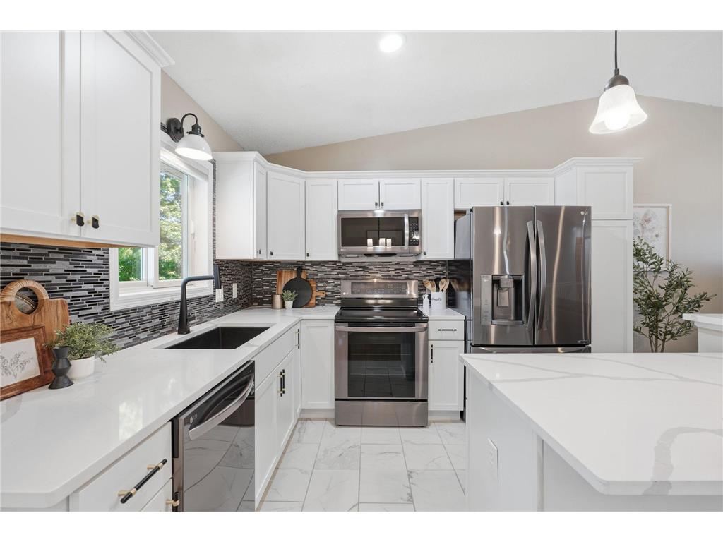 5217 King Arthur Drive NW Rochester MN 55901 7089614 image11